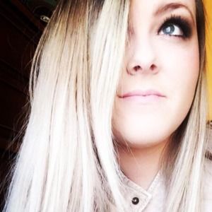 Meet your Posher, Desiree